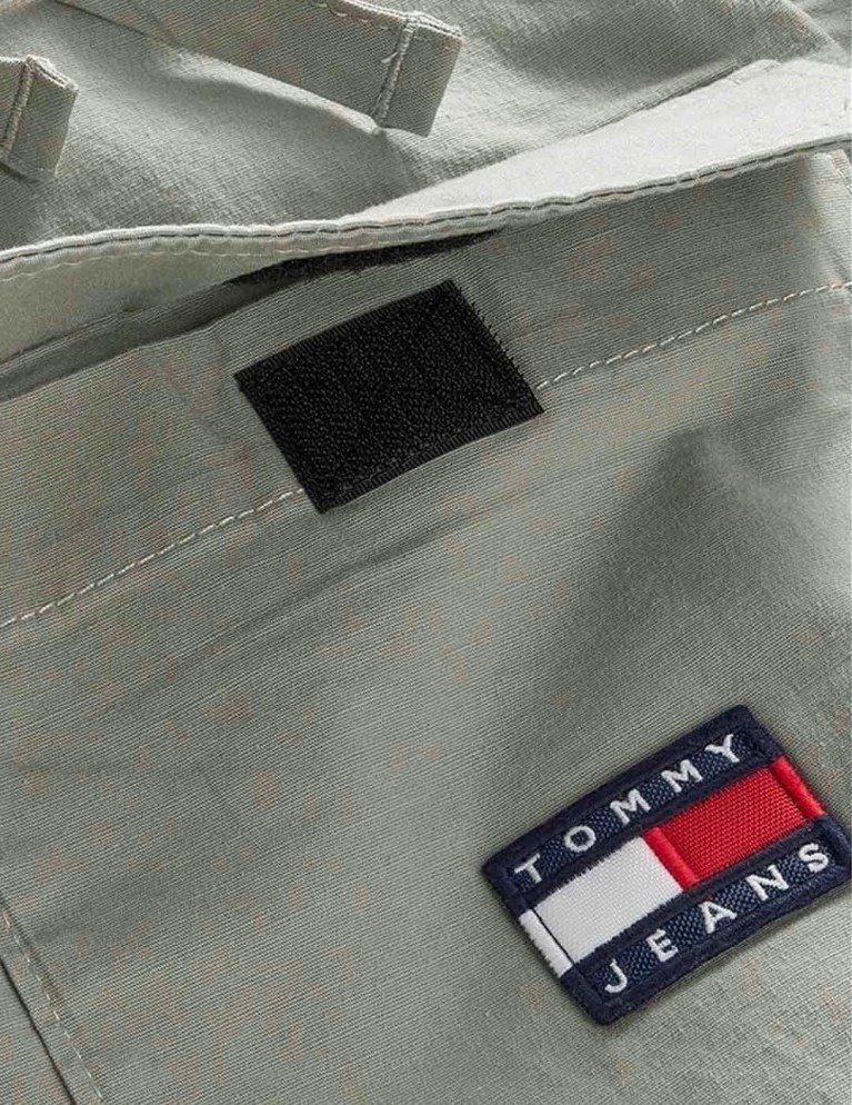Shorts TOMMY JEANS pocket beach short green